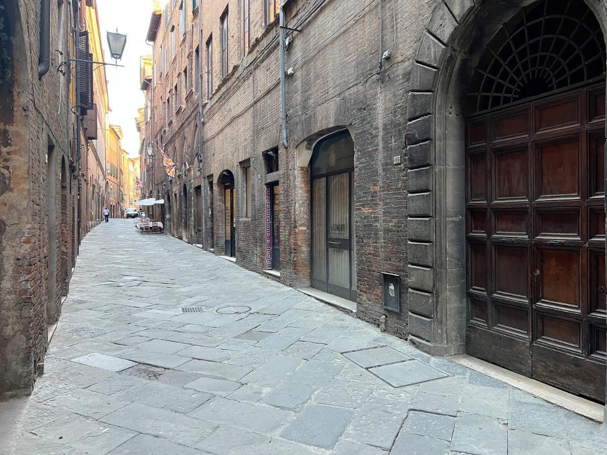 Casa Conti-Nearby Piazza Del Campo Lägenhet Siena Exteriör bild